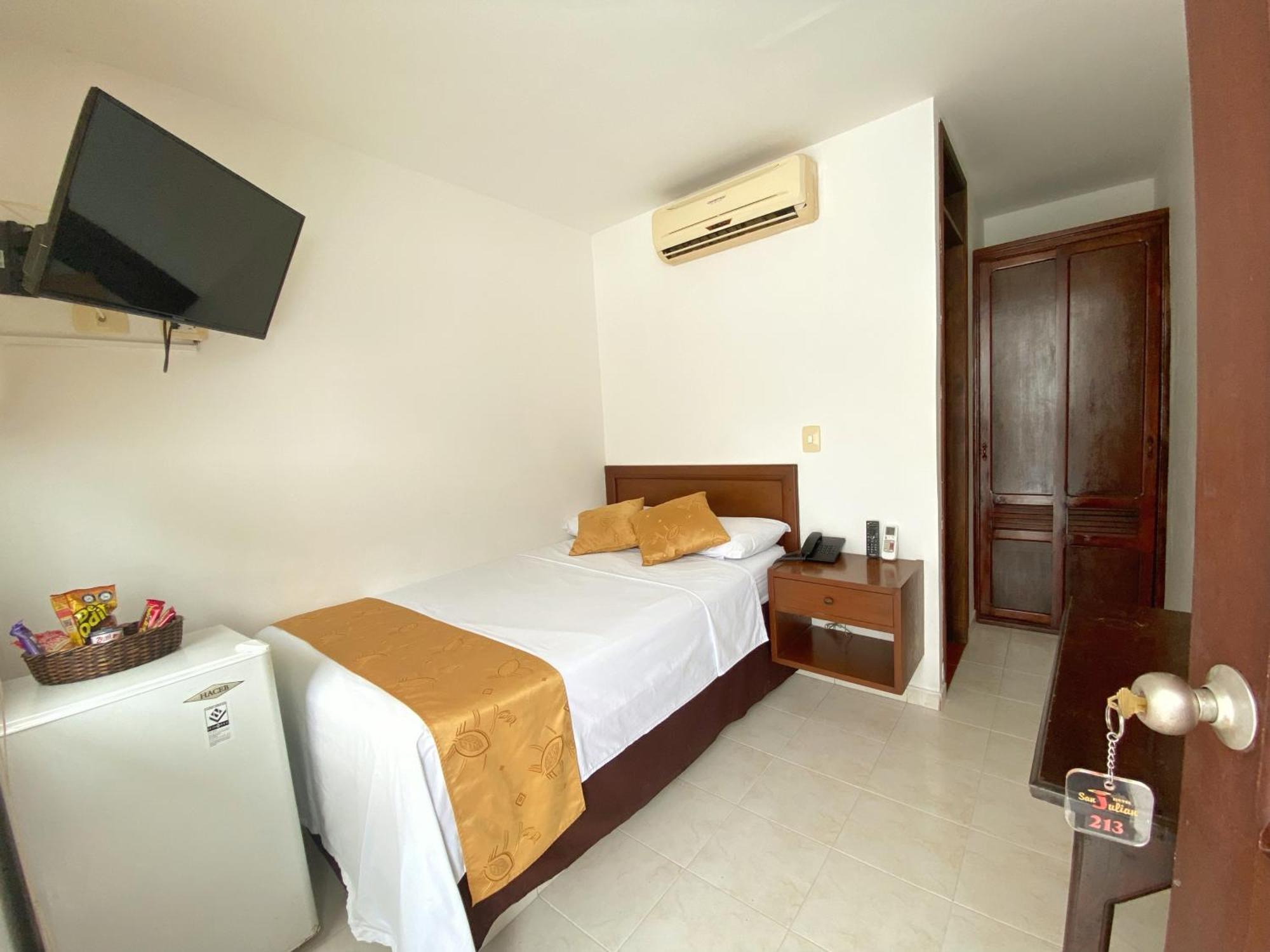 Hotel San Julian Buga Dış mekan fotoğraf